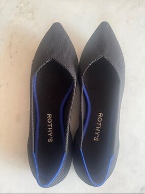 Rothy's Pointed Knit Slip-On Flats in Charcoal with Blue Trim